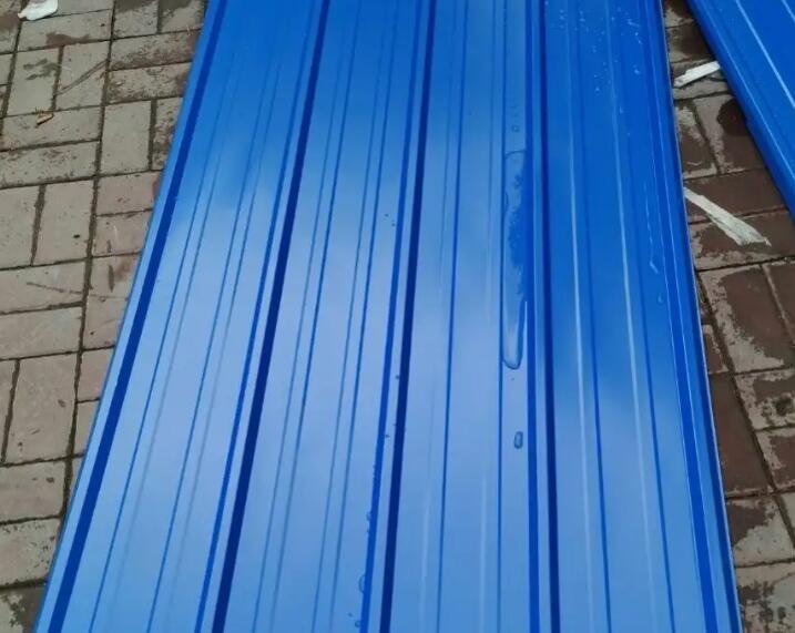 房頂想上隔熱瓦，是襄陽彩鋼瓦更好還是樹脂瓦更好？