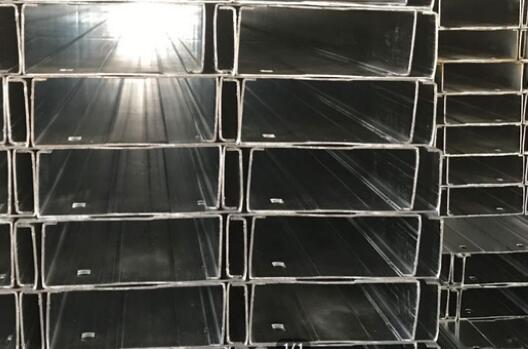 襄陽遠(yuǎn)大彩鋼盤點(diǎn)：Z型鋼和C型鋼有什么區(qū)別？